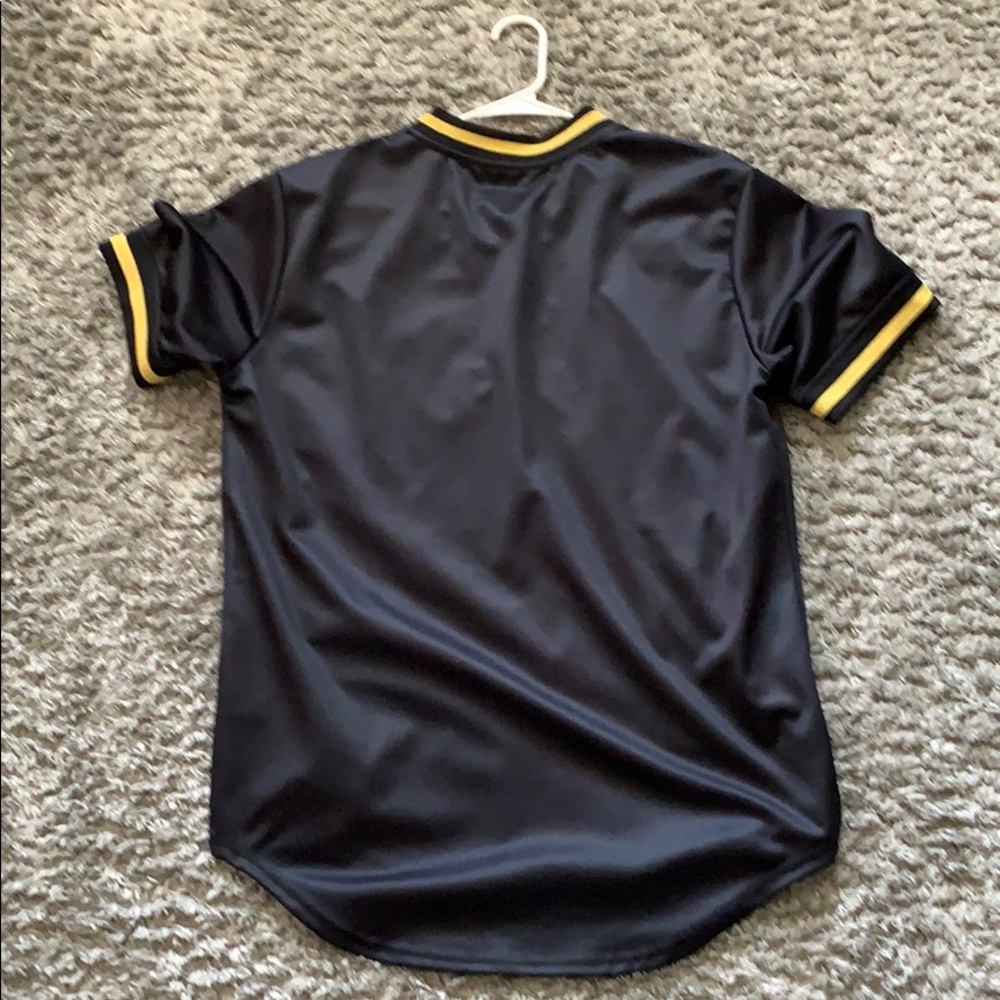 Shirt - Picture 2 of 2